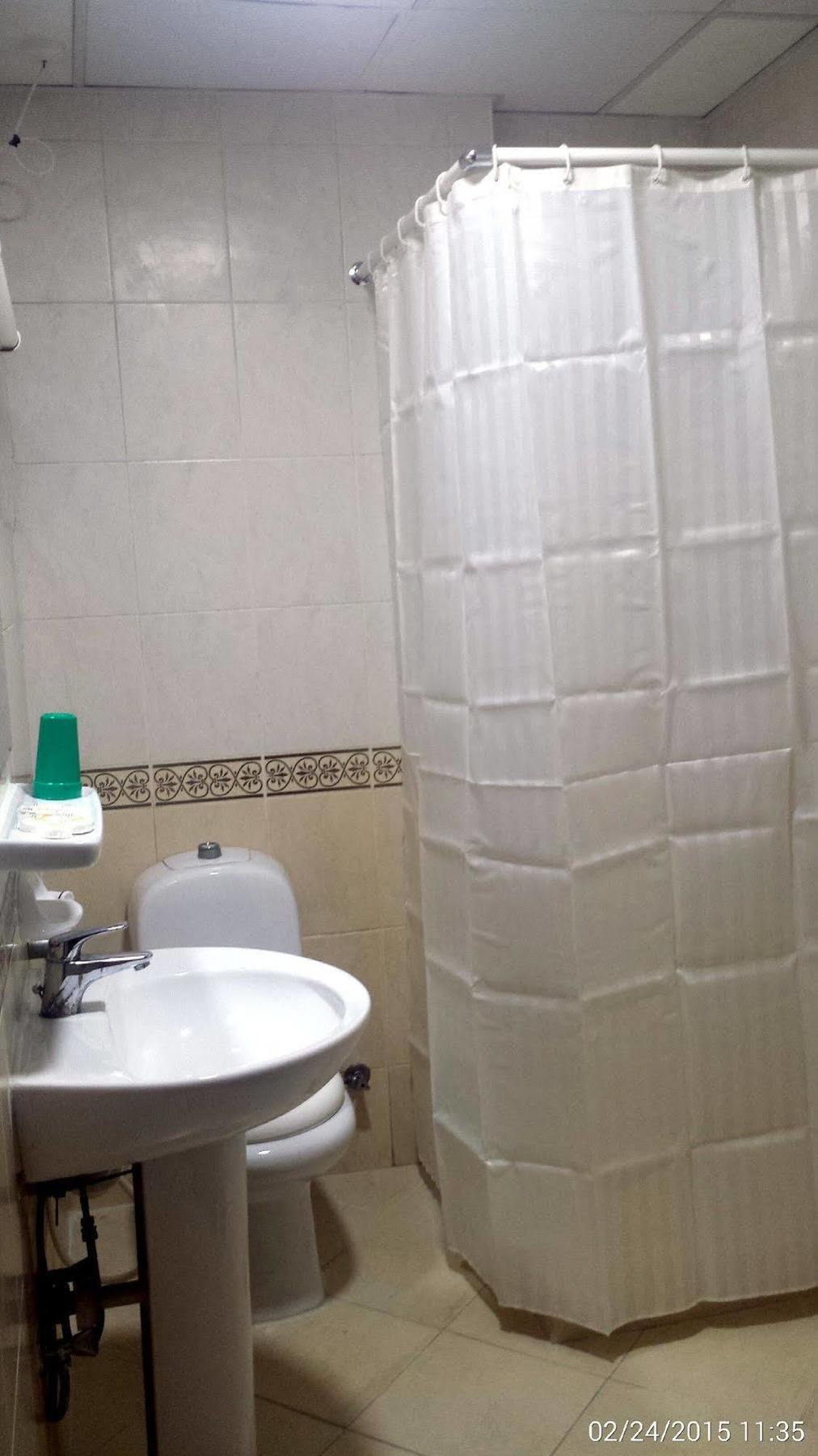 Al Reem Hotel Apartments Sharjah Exterior foto