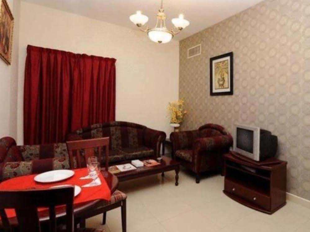 Al Reem Hotel Apartments Sharjah Exterior foto